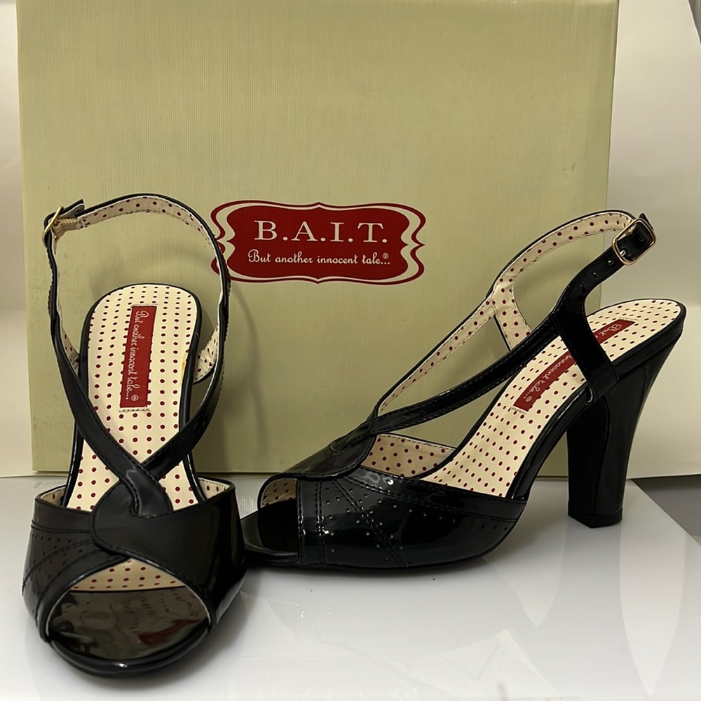 Bait footwear paten leather chunky heels
